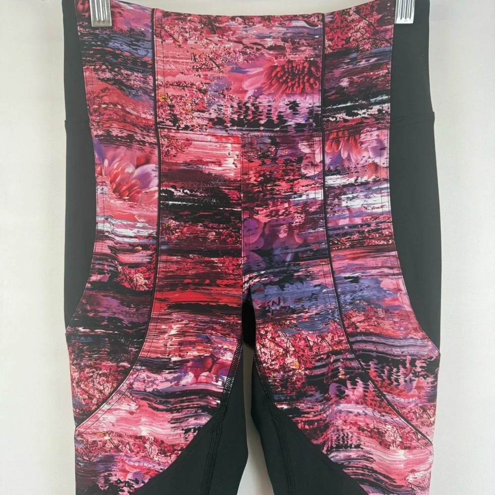 Lululemon Wunder Under‎ High-Rise Crop Leggings Size 6 Pink Black Print